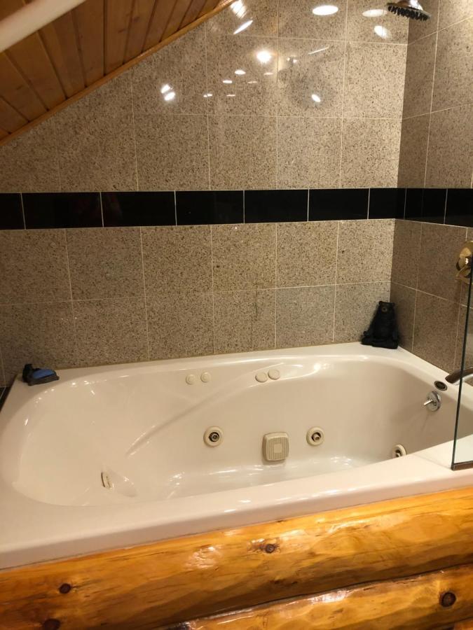Black River Crossing Bed & Breakfast Bessemer Екстериор снимка