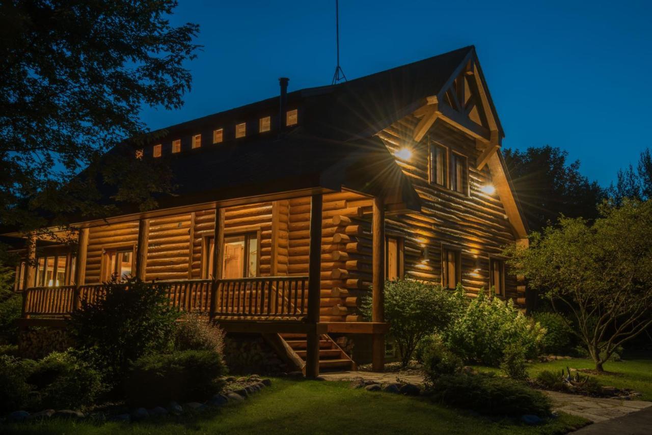 Black River Crossing Bed & Breakfast Bessemer Екстериор снимка