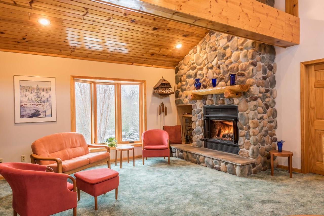 Black River Crossing Bed & Breakfast Bessemer Екстериор снимка